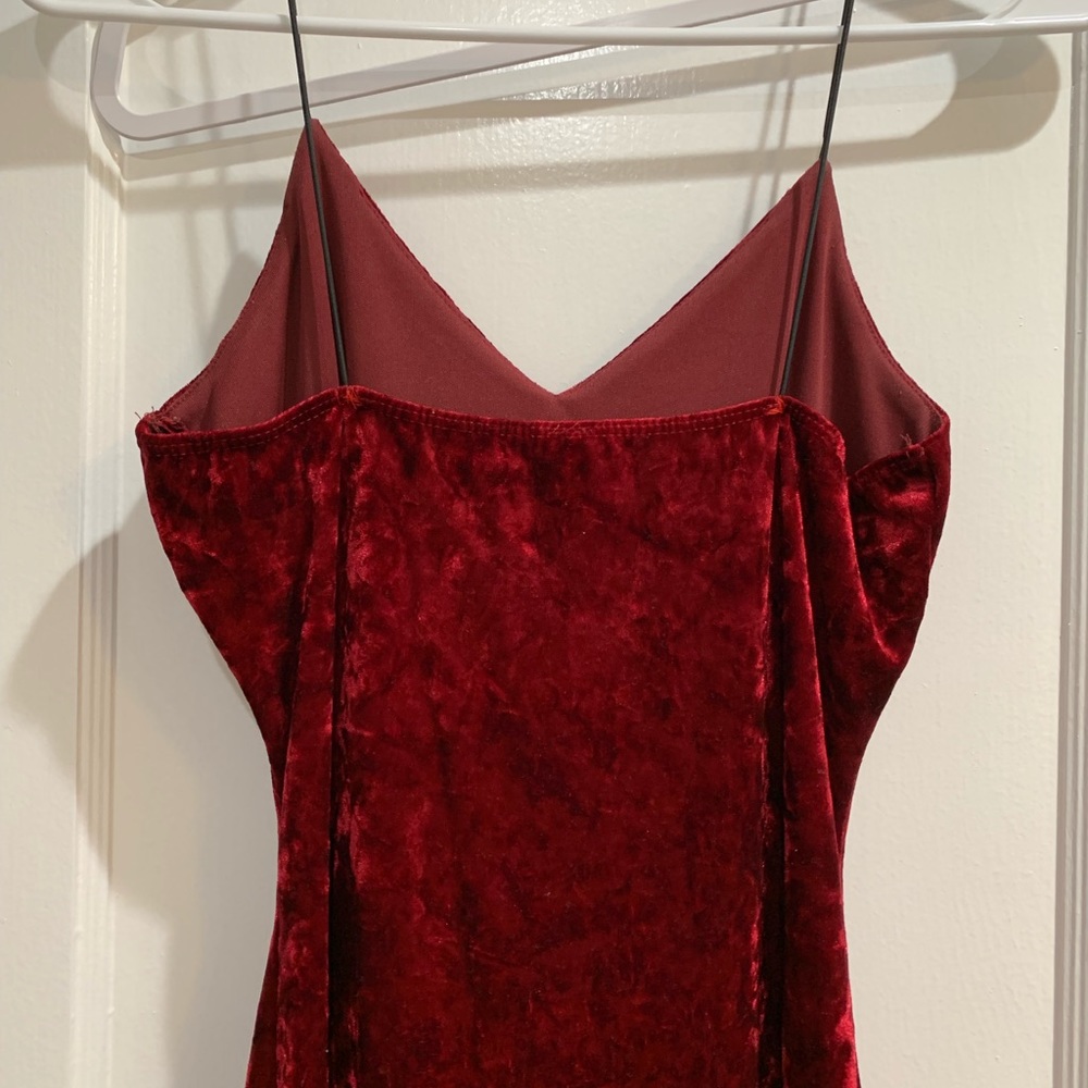 Dress - Picture 3 of 4